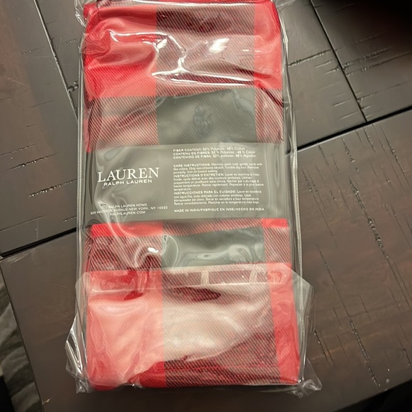 Ralph Lauren Buffalo Plaid Check 20”x20” Dinner Napkins new X 4 - Picture 3 of 6